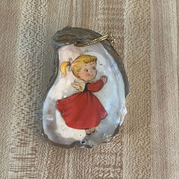 Other - Vintage Christmas Ornament - Oyster Shell Angel
